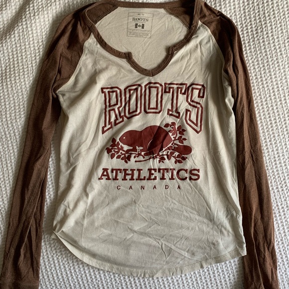 Roots long sleeve t-shirt, size XS - Picture 2 of 5